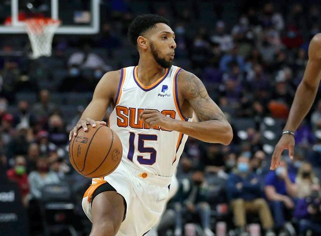 今晨德甲焦点战，菲尼克斯太阳调整名单，信心回归，高层口径保持一致(给瑞凡菲尼克斯饮料的是谁)-多米app下载