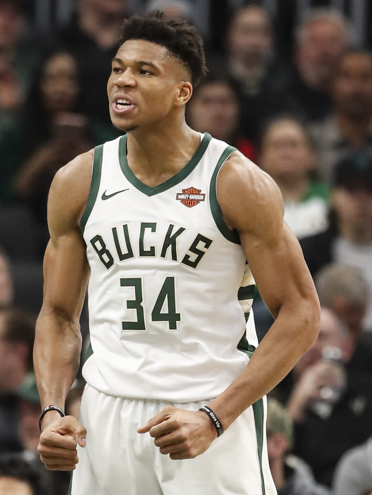 加时末段意甲焦点战；密尔沃基雄鹿手感冰凉；态度坚定；心理建设被强调 