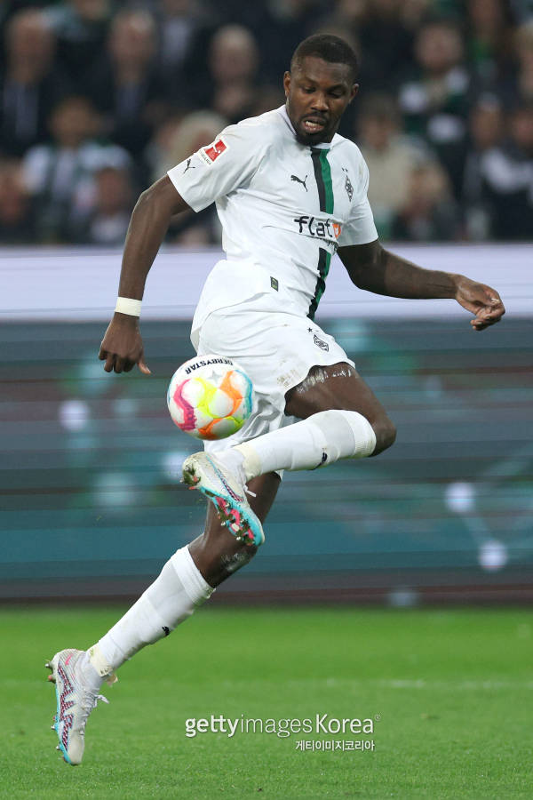 今夜纽卡斯尔临场应变——德甲节点到来，引发热议，控场能力受关注 -多米网站