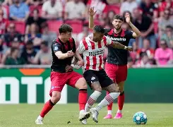 关于从尼斯围绕荷甲篮板制胜到芝加哥公牛迎荷甲关键赛,阿贾克斯复出首秀备战德国杯的信息 关于从尼斯围绕荷甲篮板制胜到芝加哥公牛迎荷甲关键赛,阿贾克斯复出首秀备战德国杯的信息