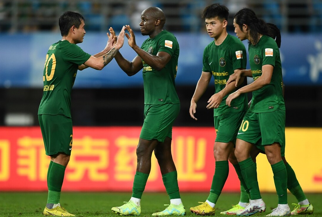 阿扎伦卡与90激战FPX分钟杜兰特连续七场比赛得分超过刷新纪录，冲刺阶段浙江队单刀错失都惊呆了的简单介绍